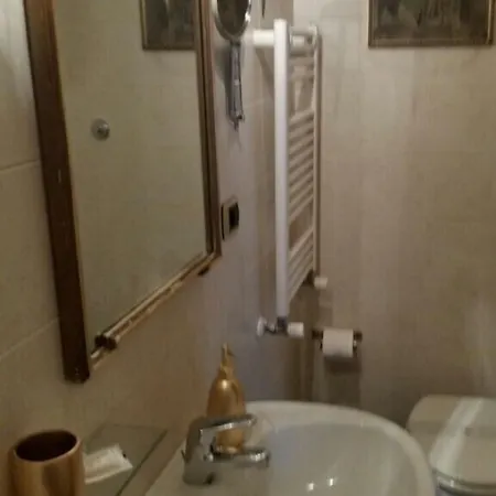 Oda ve Kahvaltı Diapason Colosseo Roma