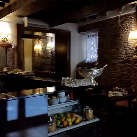 Oda ve Kahvaltı Diapason Colosseo 4*