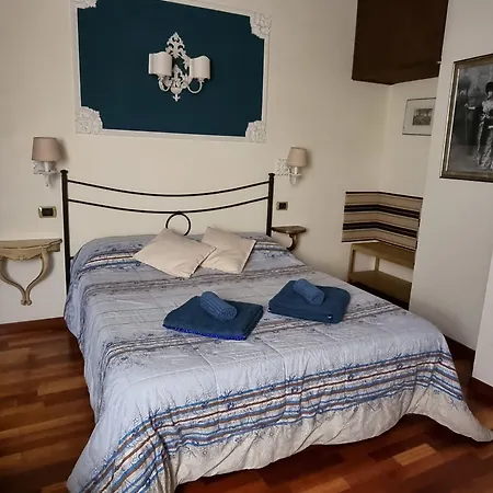 Oda ve Kahvaltı Diapason Colosseo