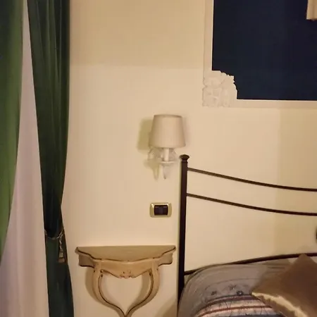 Oda ve Kahvaltı Diapason Colosseo 4*